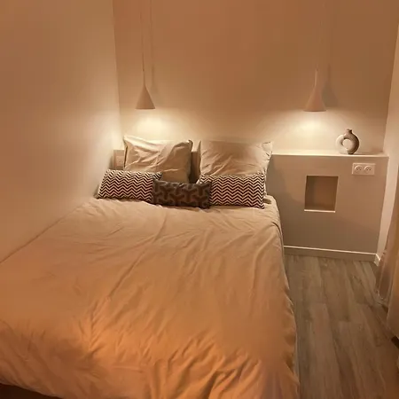 Au Coeur Du Vieil Apartment